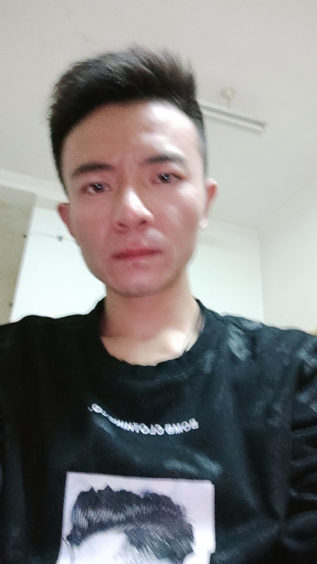 苗子的第二张照片--呼和浩特相亲服务中心