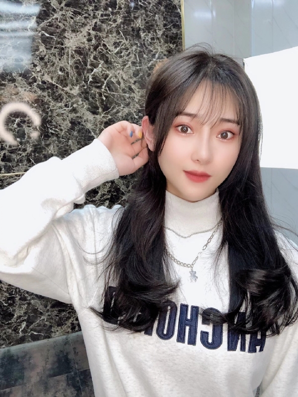 思思的第一张照片--呼和浩特相亲服务中心