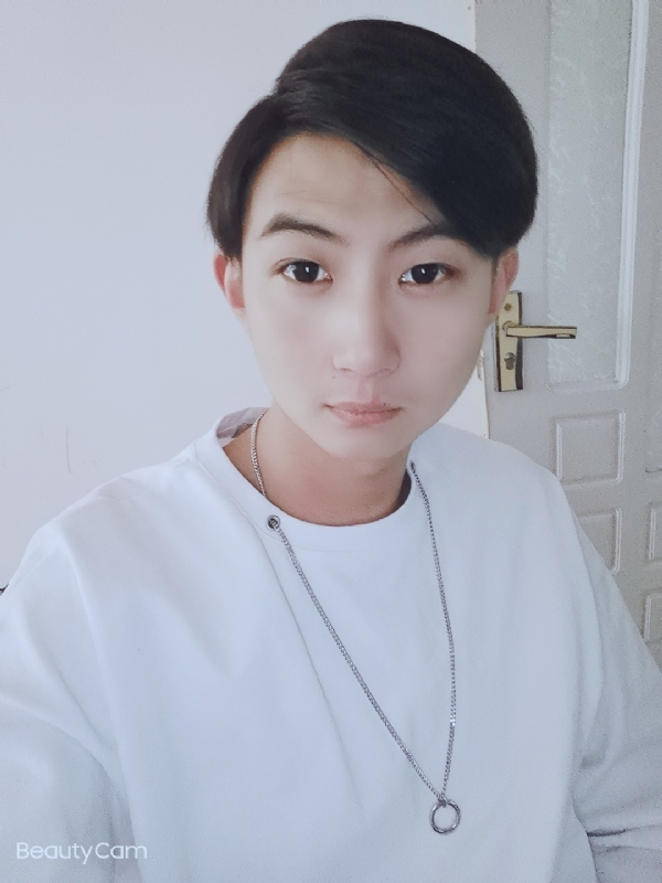 漠然的第四张照片--呼和浩特相亲服务中心