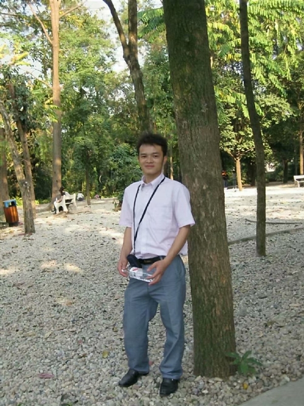 雨浓的第二张照片--呼和浩特相亲服务中心