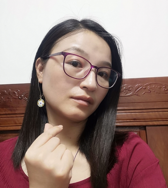 妹叮的第一张照片--呼和浩特相亲服务中心