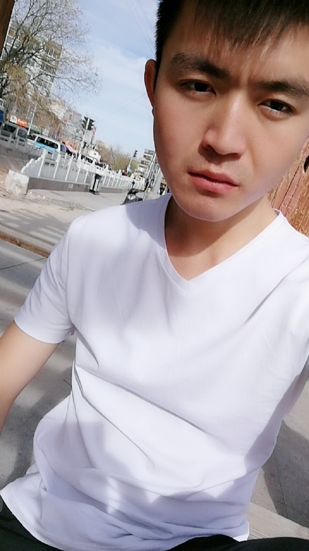 未来可期的我的第二张照片--呼和浩特相亲服务中心