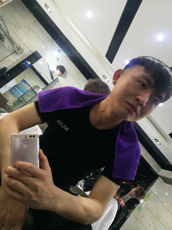 未来可期的我的第四张照片--呼和浩特相亲服务中心