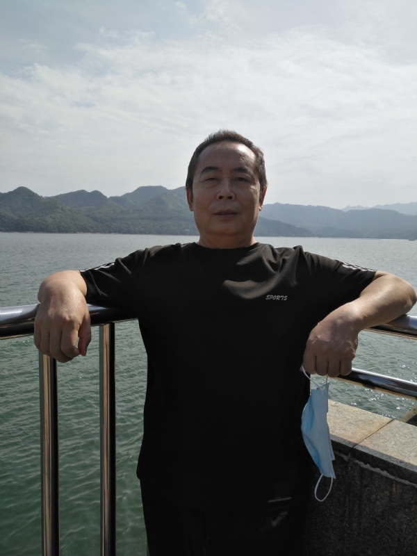 重振雄风的第四张照片--呼和浩特相亲服务中心