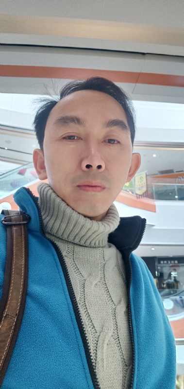 峤哥的第一张照片--呼和浩特相亲服务中心