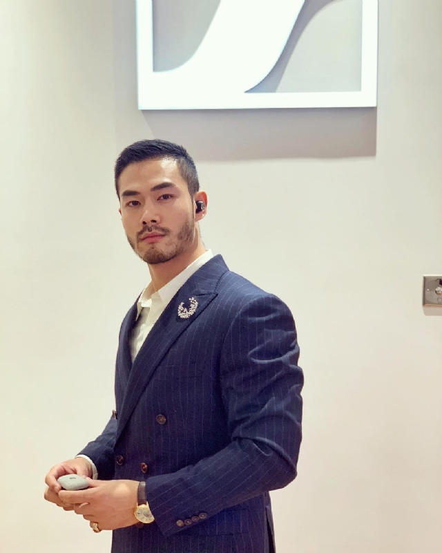 岸與海的距離的第一张照片--呼和浩特相亲服务中心