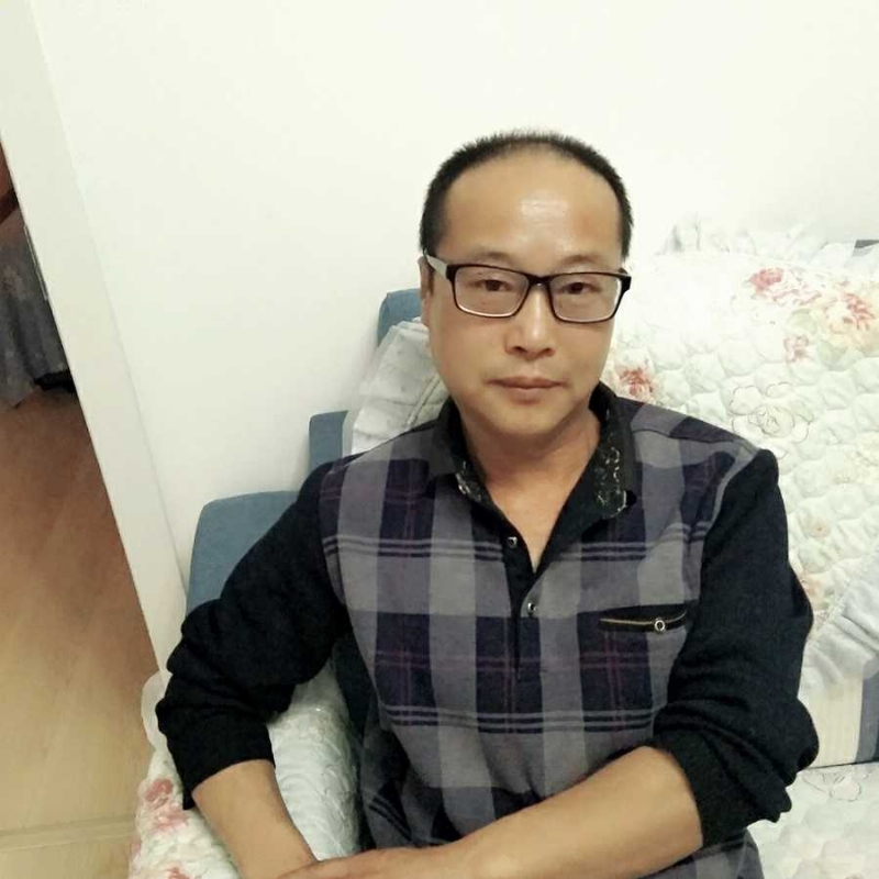 大海的第一张照片--呼和浩特相亲服务中心