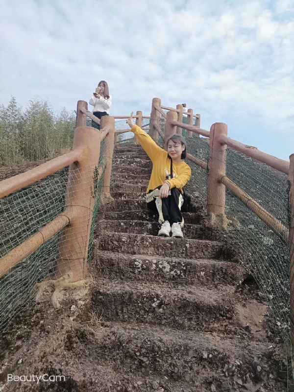 珠珠的第一张照片--呼和浩特相亲服务中心