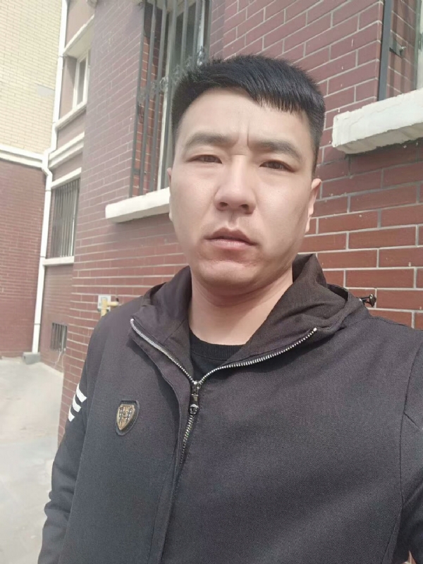 谁伴我闯荡的第一张照片--呼和浩特相亲服务中心