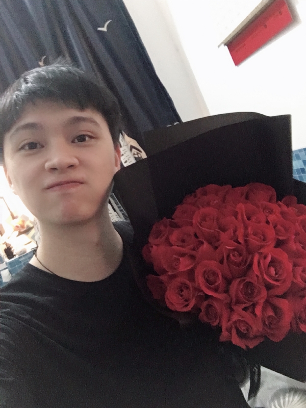 蒙面加菲猫的第一张照片--呼和浩特相亲服务中心