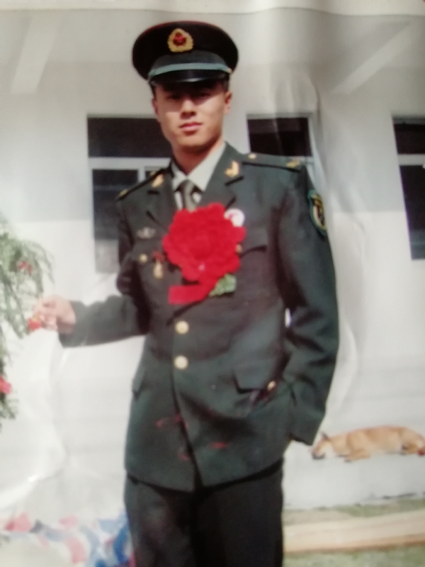 小虎的第一张照片--呼和浩特相亲服务中心