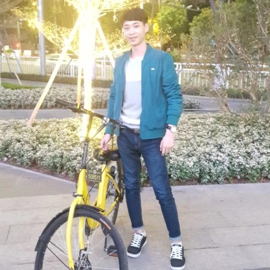 李伟的第一张照片--呼和浩特相亲服务中心