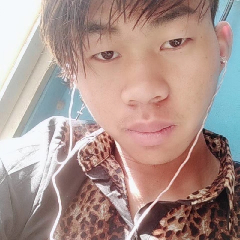 少年不在少的第三张照片--呼和浩特相亲服务中心