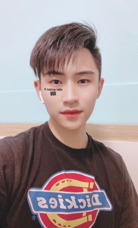 清风归客的第一张照片--呼和浩特相亲服务中心