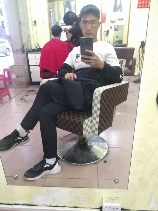 hushuai的第一张照片--呼和浩特相亲服务中心