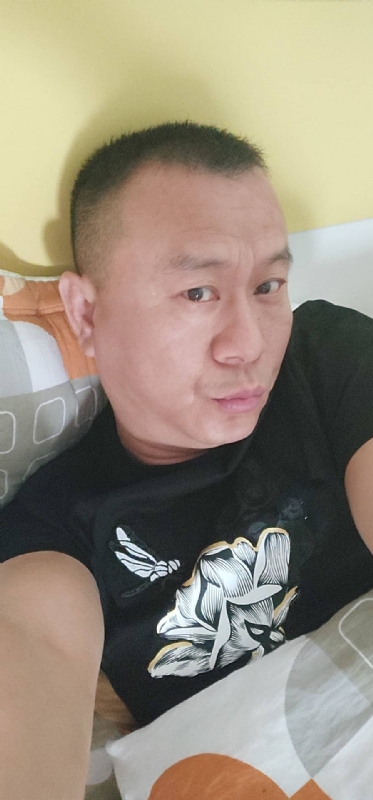 随缘的第一张照片--呼和浩特相亲服务中心