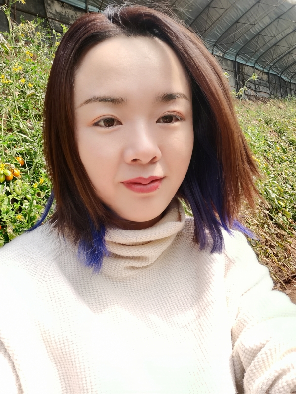 欣欣向荣的第一张照片--呼和浩特相亲服务中心