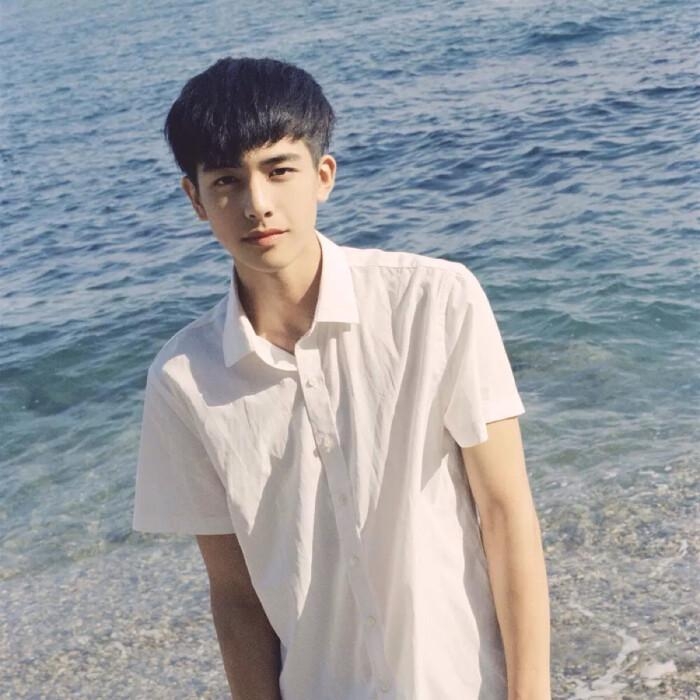 啊巴啊巴的第一张照片--呼和浩特相亲服务中心