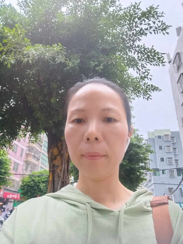 容容的第一张照片--呼和浩特相亲服务中心