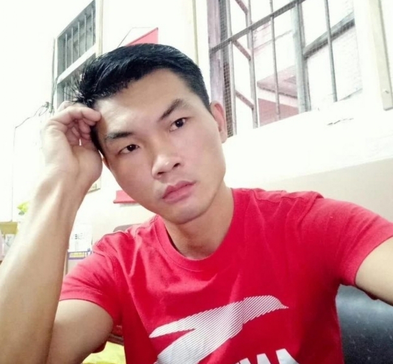 英俊的台灯的第一张照片--呼和浩特相亲服务中心