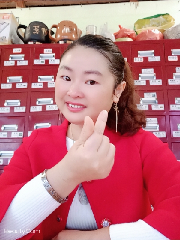 马誉宸的第三张照片--呼和浩特相亲服务中心