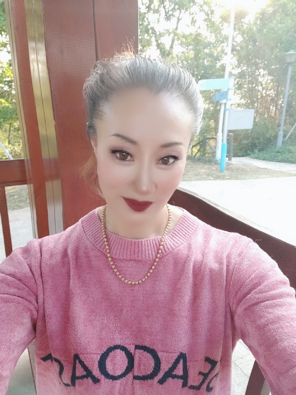 燕子的第五张照片--呼和浩特相亲服务中心