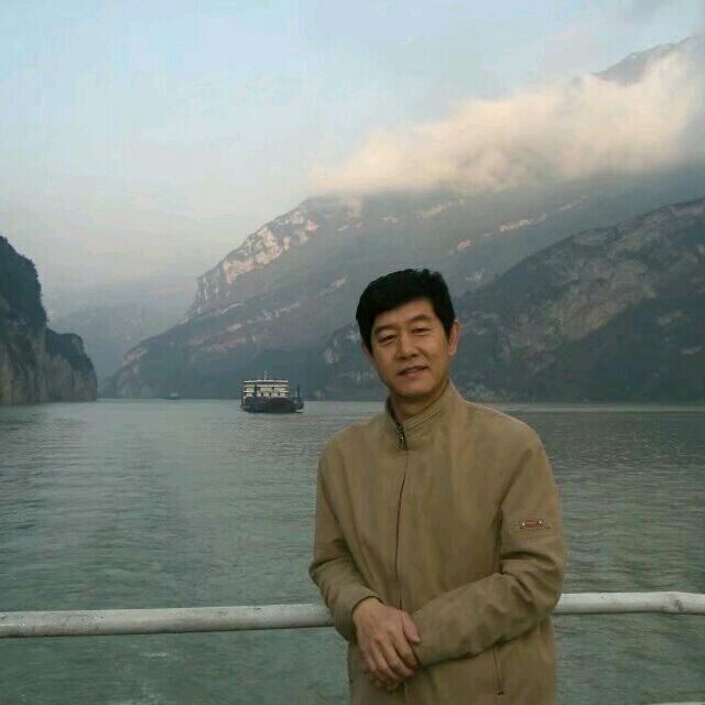 优秀善良1.78的第一张照片--呼和浩特相亲服务中心