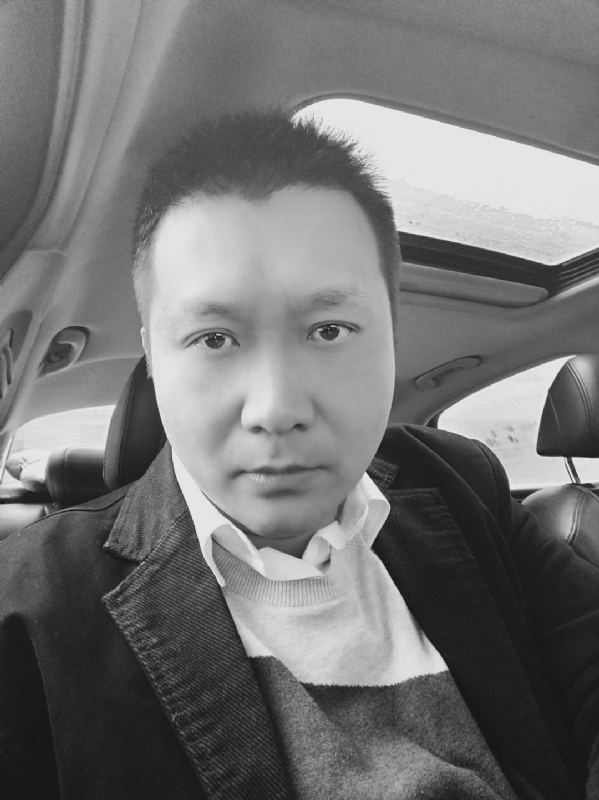 静水寒的第一张照片--呼和浩特相亲服务中心