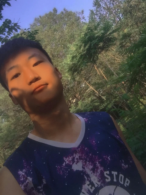 夏日的第一张照片--呼和浩特相亲服务中心