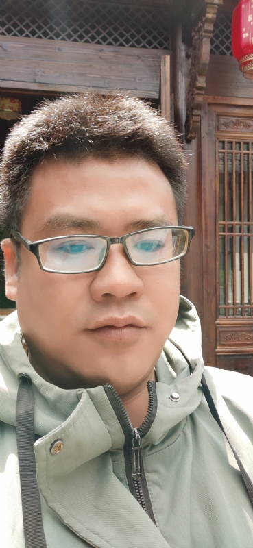 随缘的第一张照片--呼和浩特相亲服务中心