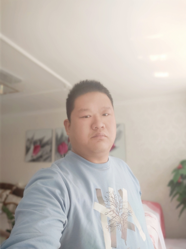 别无选择的第一张照片--呼和浩特相亲服务中心