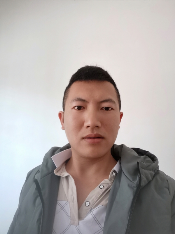 简单的第一张照片--呼和浩特相亲服务中心