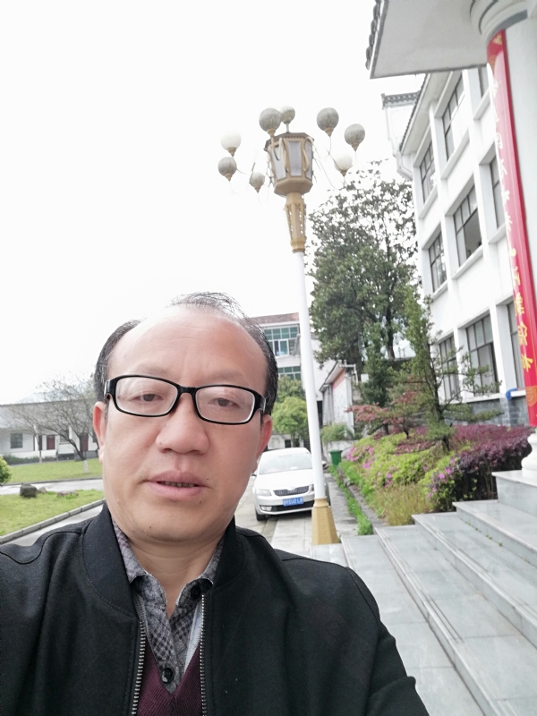 玫瑰祥云的第二张照片--呼和浩特相亲服务中心