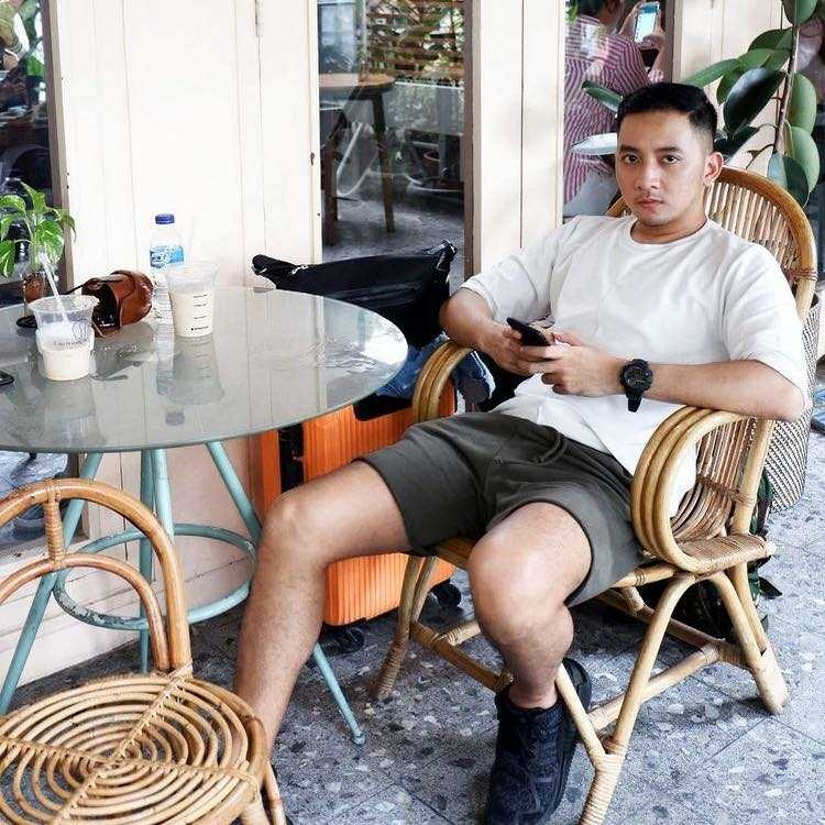 愛的供養的第一张照片--呼和浩特相亲服务中心