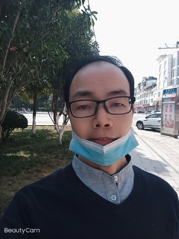 开心生活的第一张照片--呼和浩特相亲服务中心