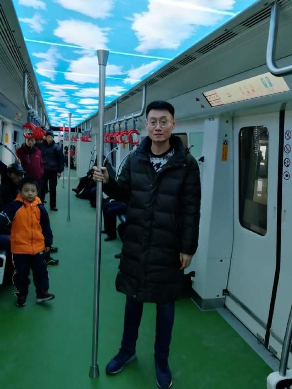 朱利安的第三张照片--呼和浩特相亲服务中心