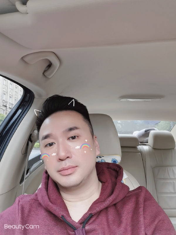 庭菘的第一张照片--呼和浩特相亲服务中心