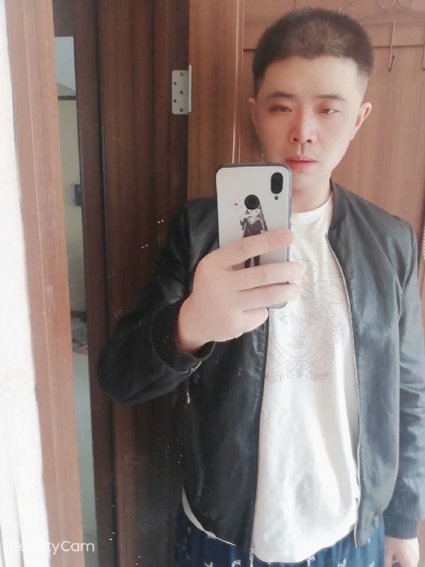 米饭班主的第二张照片--呼和浩特相亲服务中心