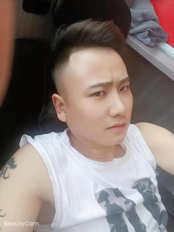 上善若水的第二张照片--呼和浩特相亲服务中心