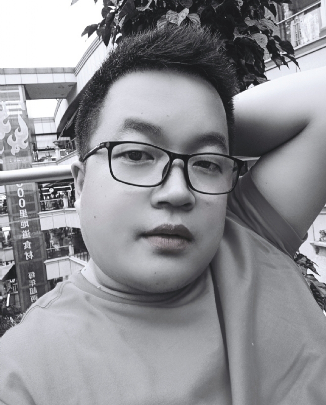 2公子的第三张照片--呼和浩特相亲服务中心