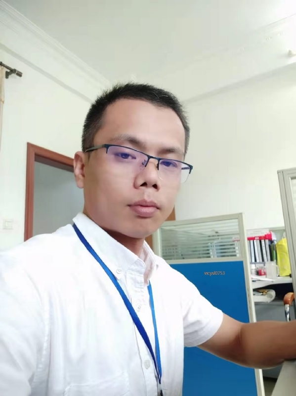 叶寒君的第二张照片--呼和浩特相亲服务中心