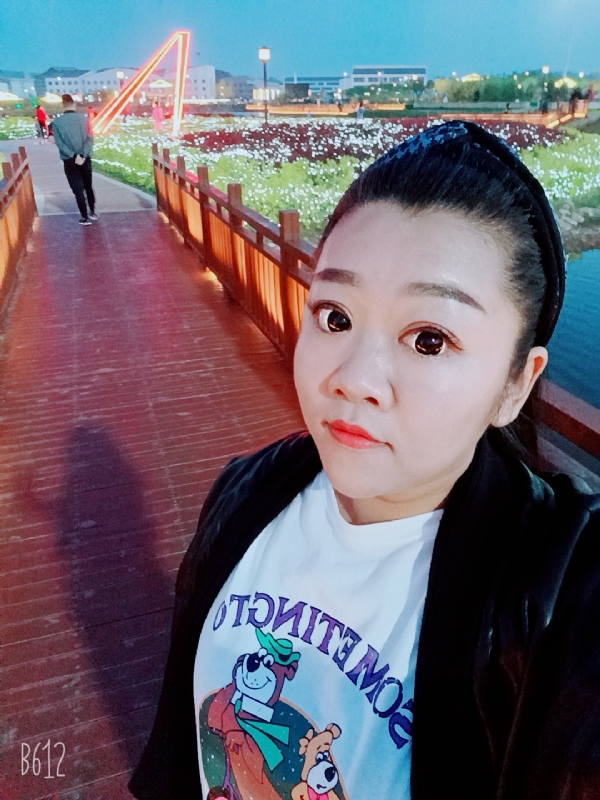 孙晓雪的第一张照片--呼和浩特相亲服务中心