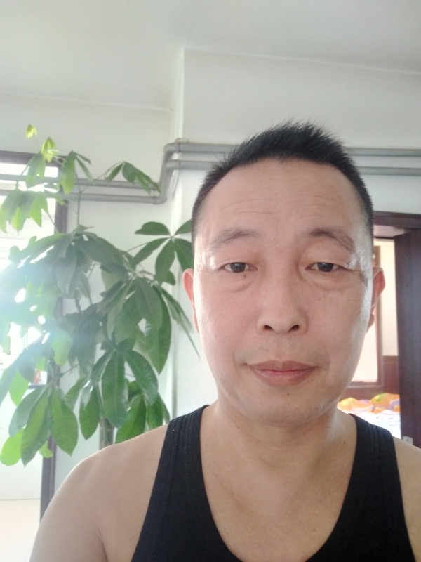 简单快乐百姓网的第一张照片--呼和浩特相亲服务中心