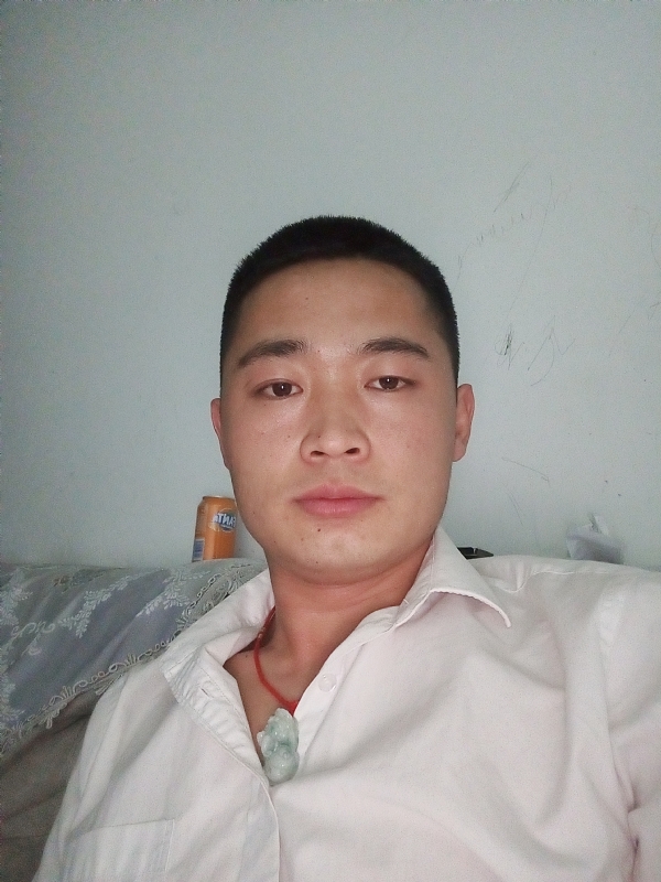 也许太年轻的第一张照片--呼和浩特相亲服务中心