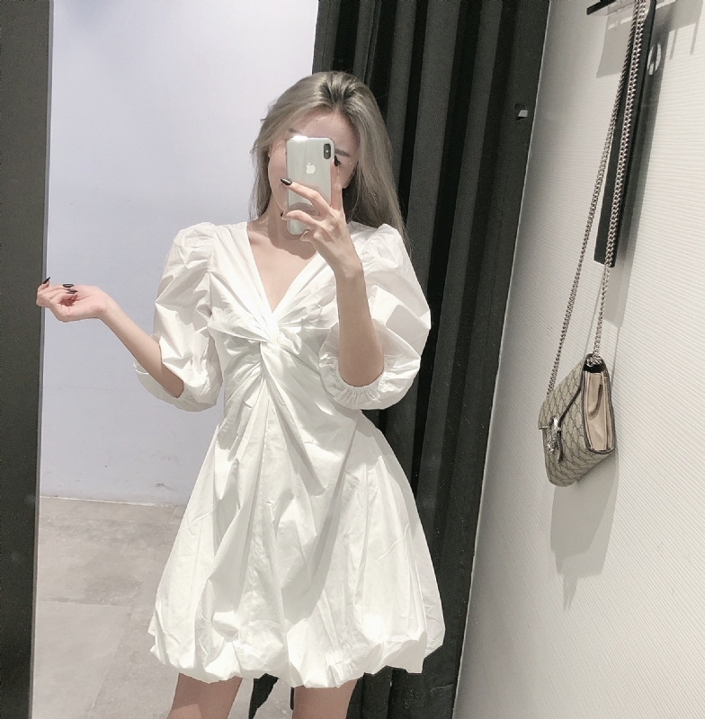 你最珍贵的第三张照片--呼和浩特相亲服务中心