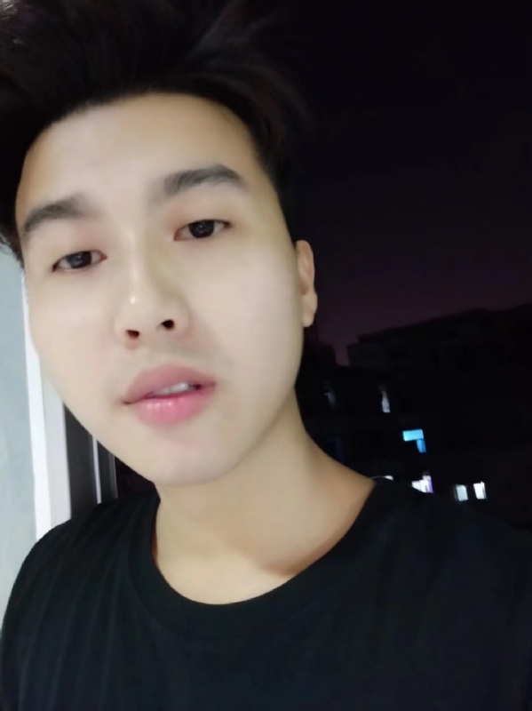 皮特王的第二张照片--呼和浩特相亲服务中心