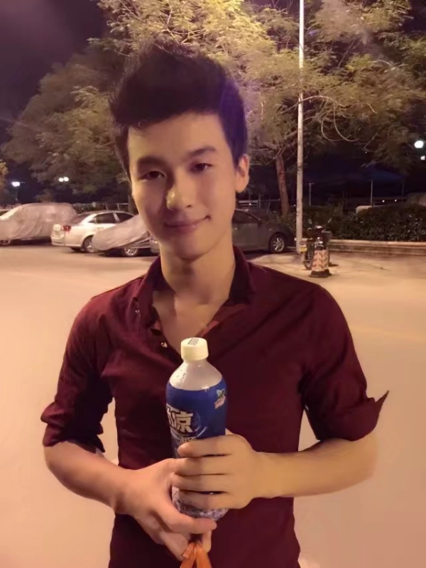 皮特王的第三张照片--呼和浩特相亲服务中心