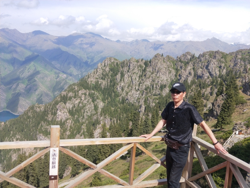 李清的第一张照片--呼和浩特相亲服务中心