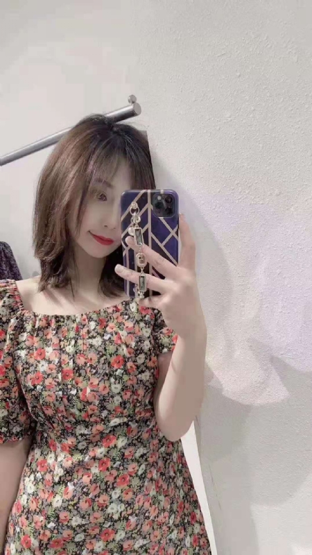 李月亮的第一张照片--呼和浩特相亲服务中心