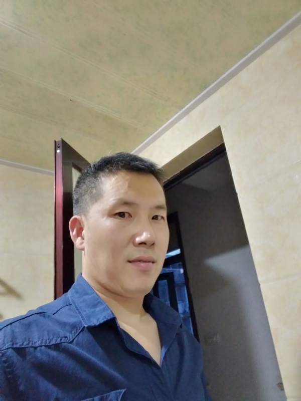 余生搀扶走的第一张照片--呼和浩特相亲服务中心